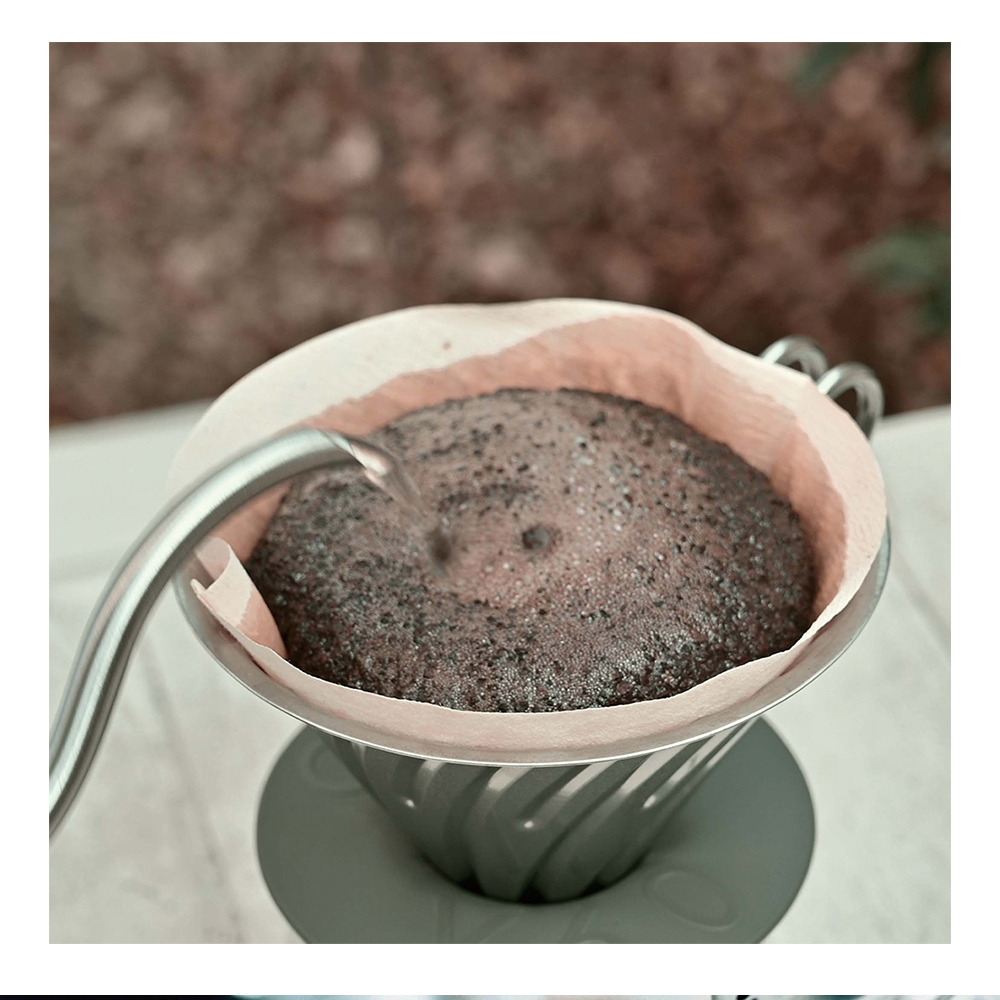 【HARIO官方】日本製 V60戶外用金屬不鏽鋼濾杯 (1~4人份) O-VDM-02-HSV可拆卸式底座 (不鏽鋼戶外露營系列) 